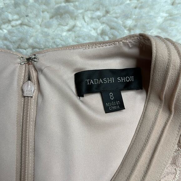 Tadashi Shoji Pink Puff Sleeve V-Neck Gown - Picture 5 of 16